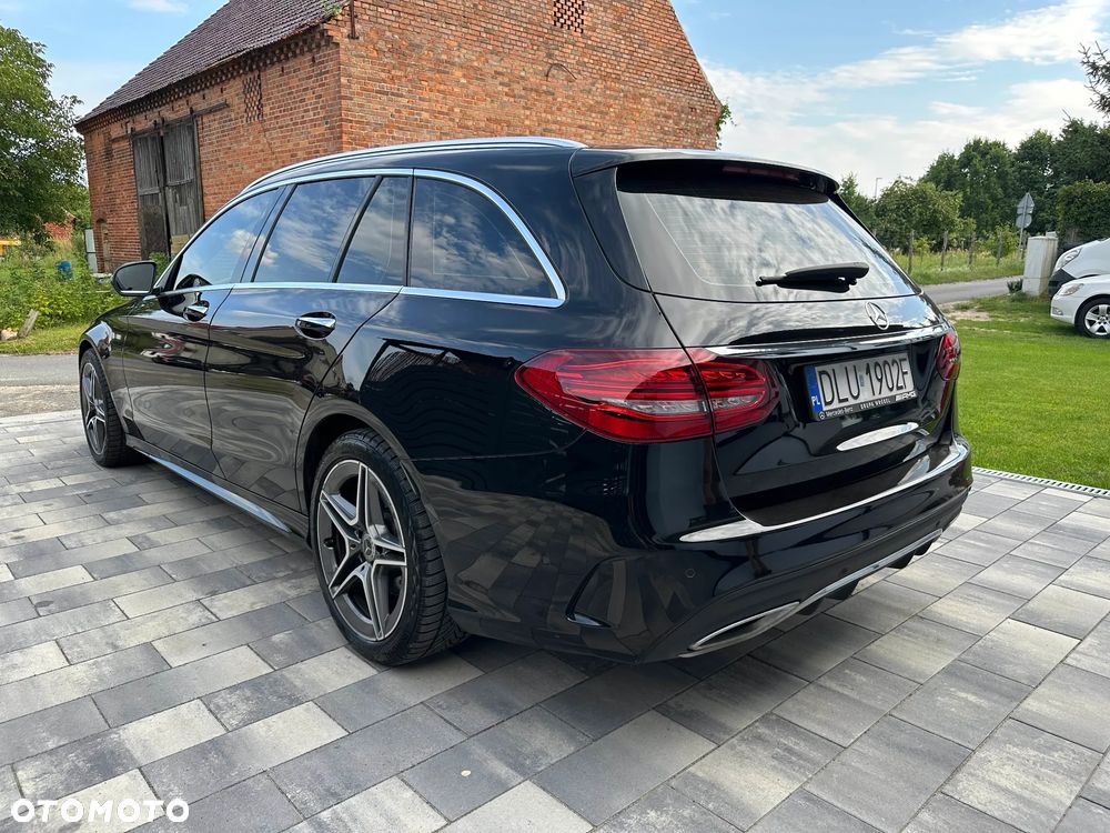 Mercedes-Benz Klasa C 300 d 4MATIC 9G-TRONIC - 4