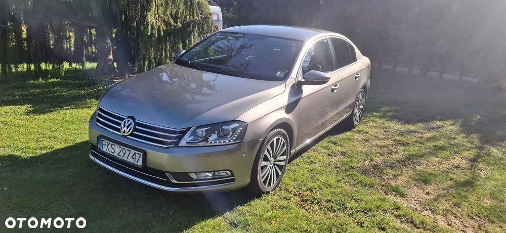 Volkswagen Passat 2.0 TDI Highline DSG - 1