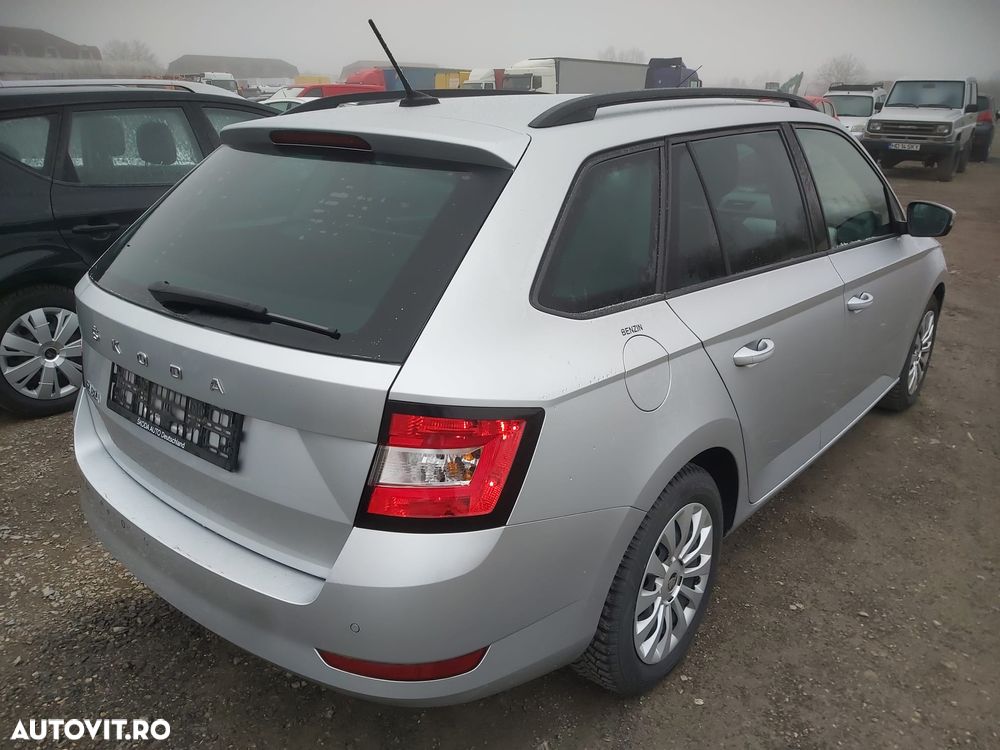 Skoda Fabia 1.0 TSI 95 CP Ambition - 8