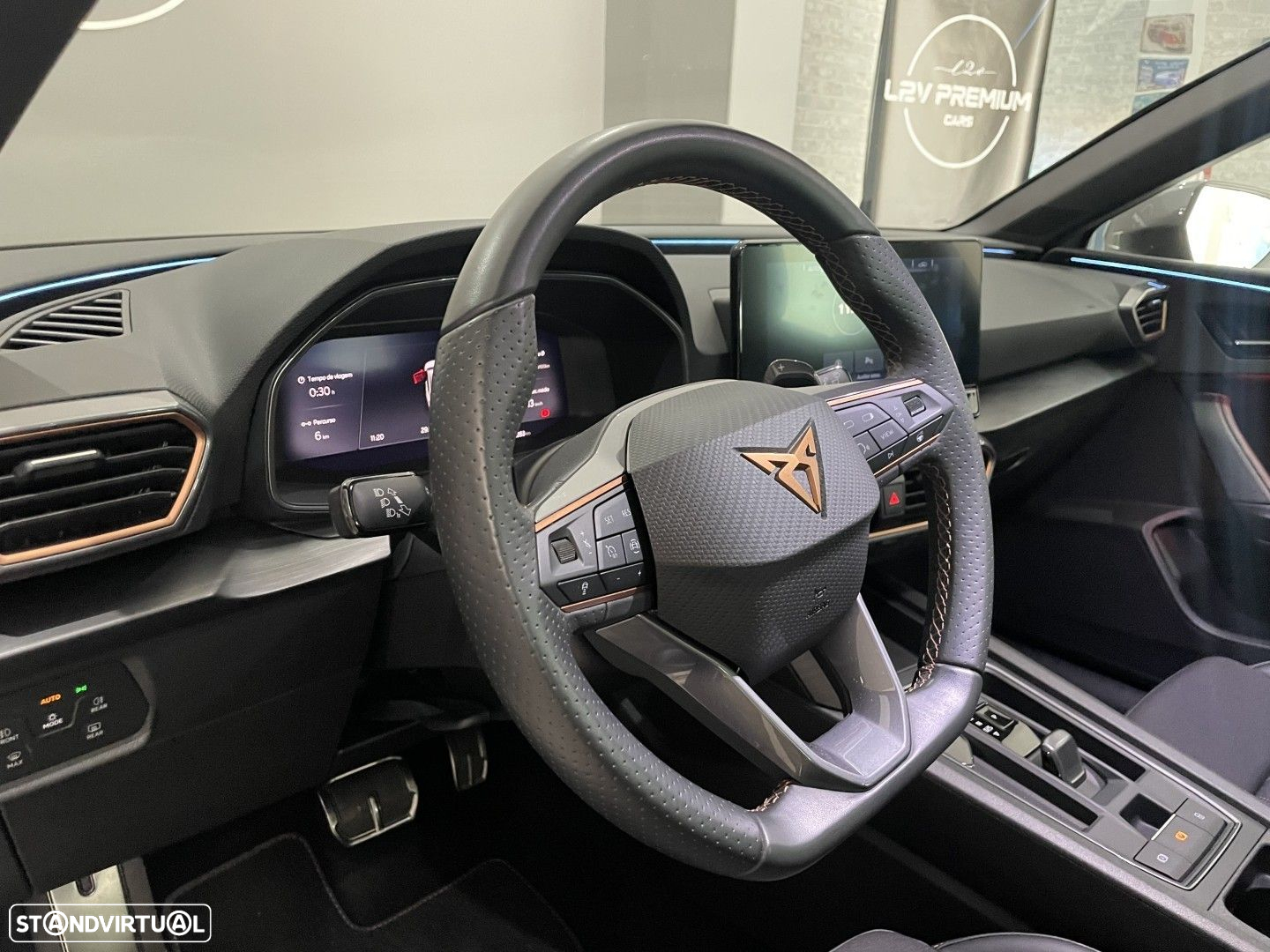 Cupra Leon ST 1.5 eTSI MID DSG - 25