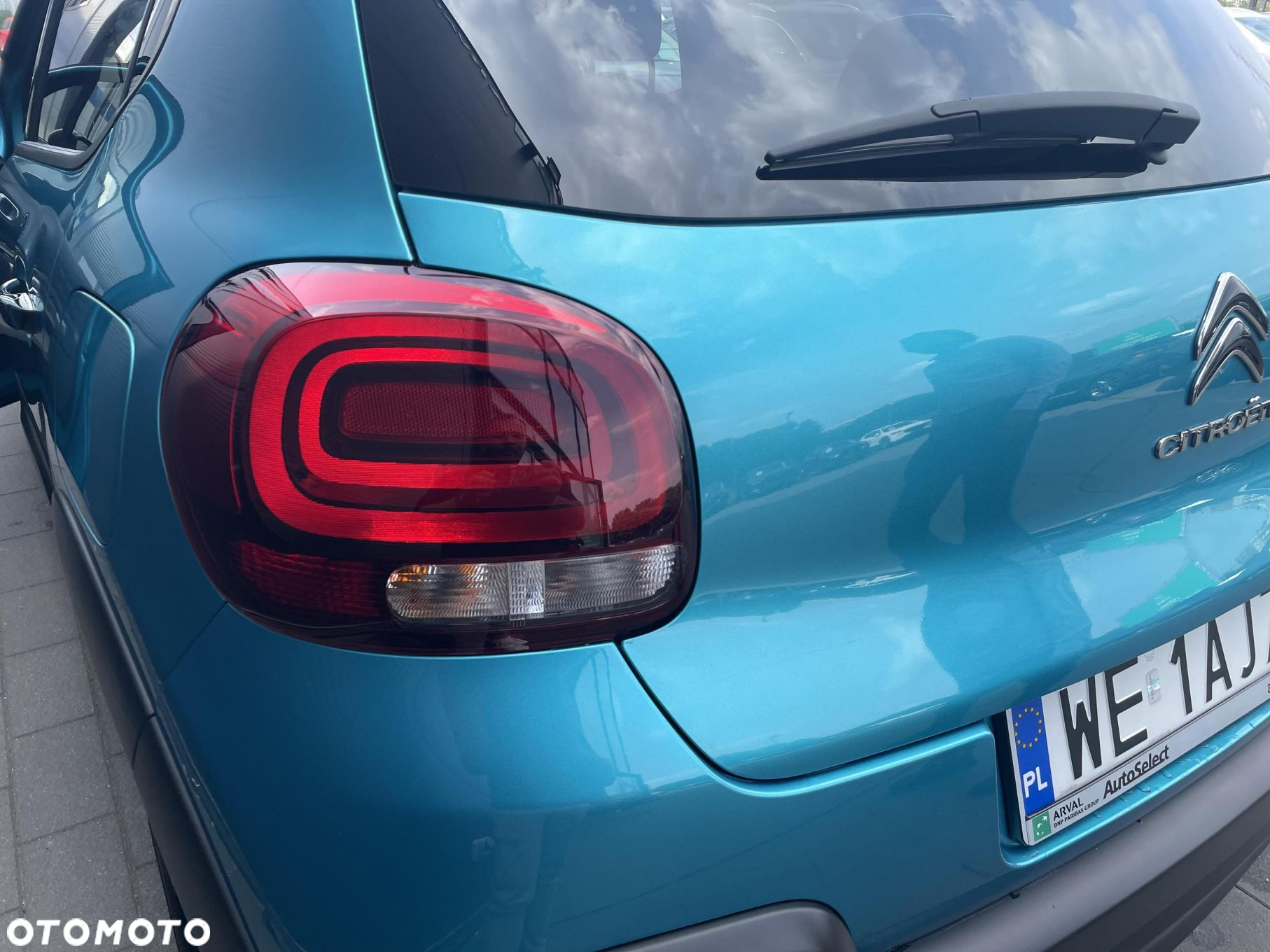 Citroën C3 1.2 PureTech Shine EAT6 - 23