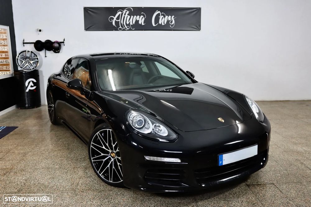 Porsche Panamera S E-Hybrid - 1