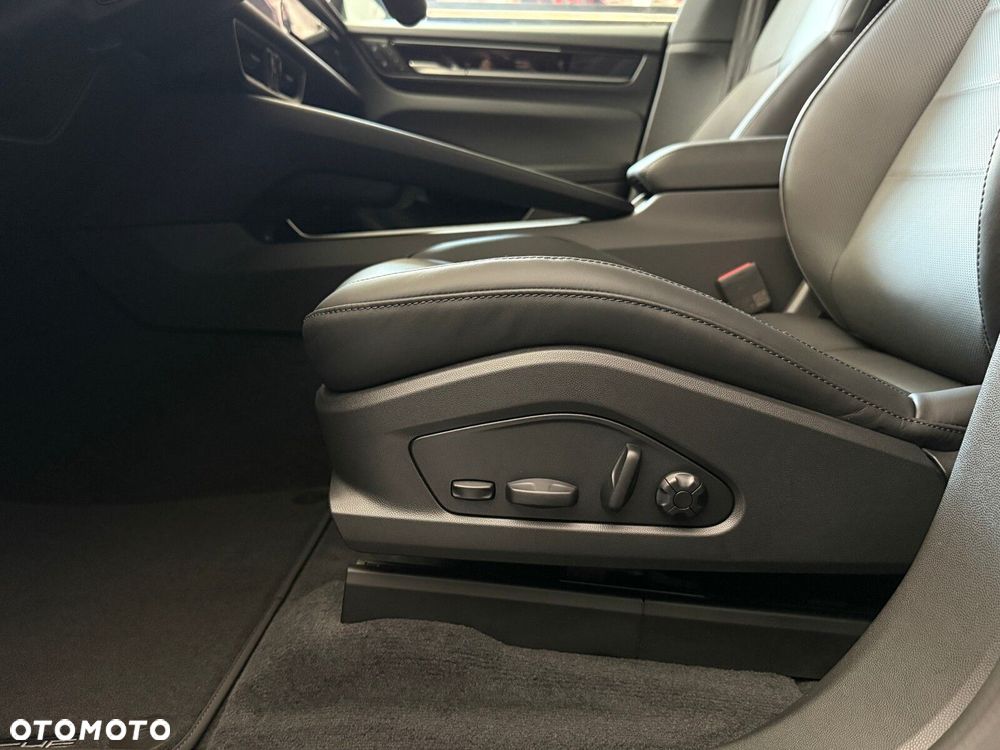 Porsche Macan - 20