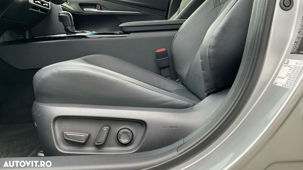 Toyota Camry ver-2-5-hybrid-exclusive - 25