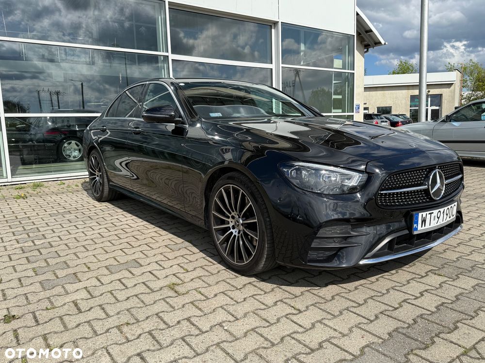 Mercedes-Benz Klasa E 220 d 4-Matic AMG - 39