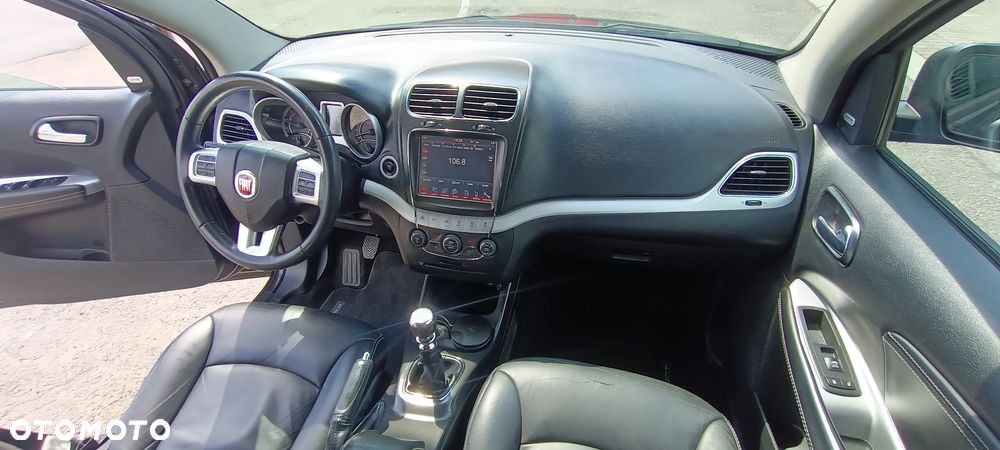 Fiat Freemont 2.0 Multijet 16V DPF Urban - 27