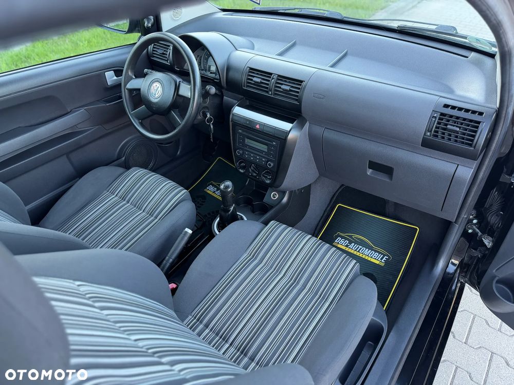 Volkswagen Fox - 25