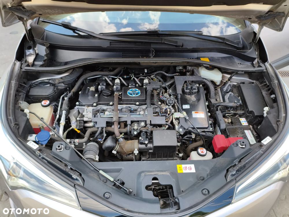 Toyota C-HR Business-Edition - 30