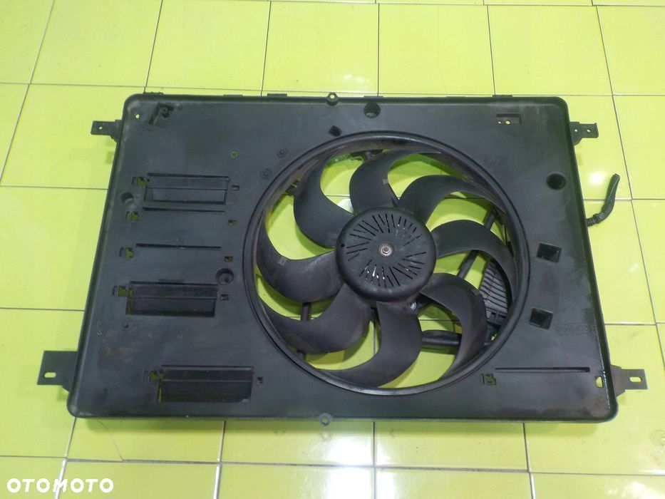 VOLVO S60 II V60 I 1.6 B 12r wentylator chlodnicy 6G91-8C607-MG P31293778 - 6