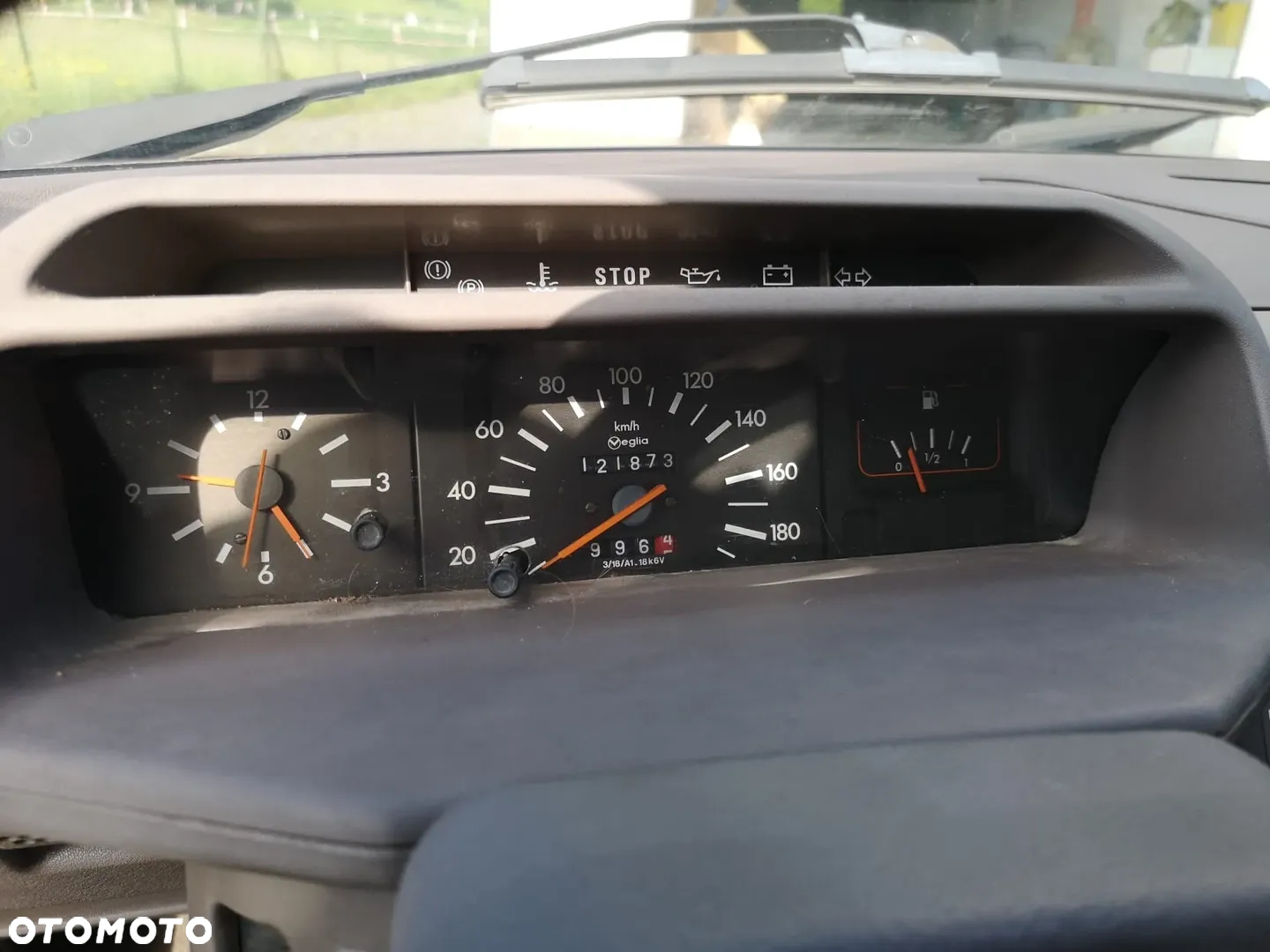 Peugeot 205 1.1 GL - 16