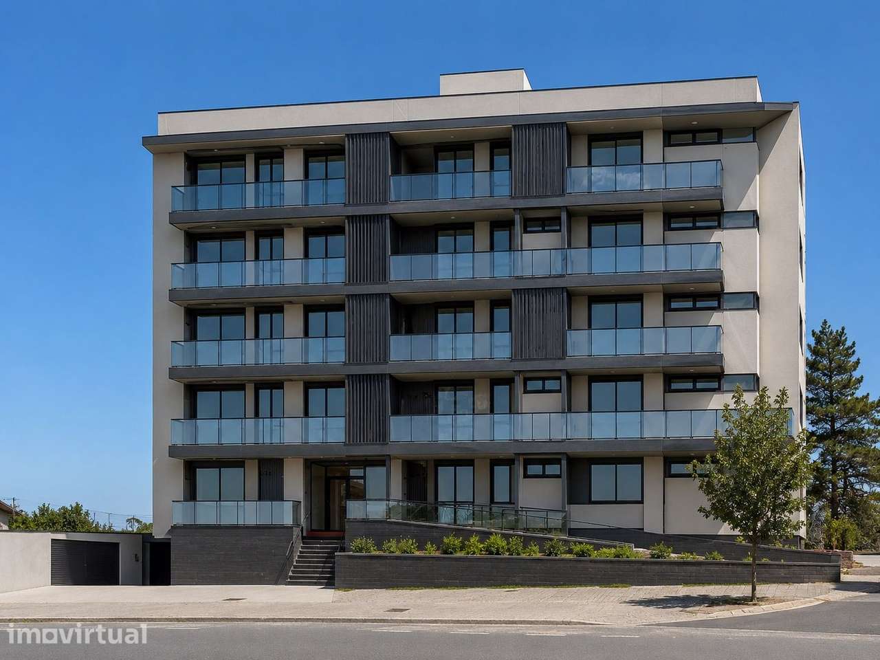 Terreno com Projeto Aprovado para 46 Apartamentos | Oportunidade... - Grande imagem: 2/7