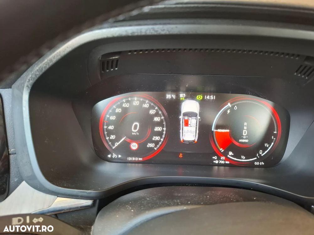 Volvo XC 60 - 6