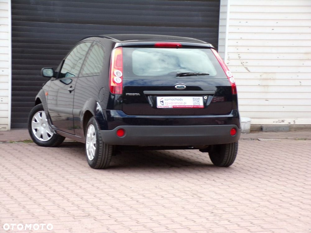 Ford Fiesta - 9
