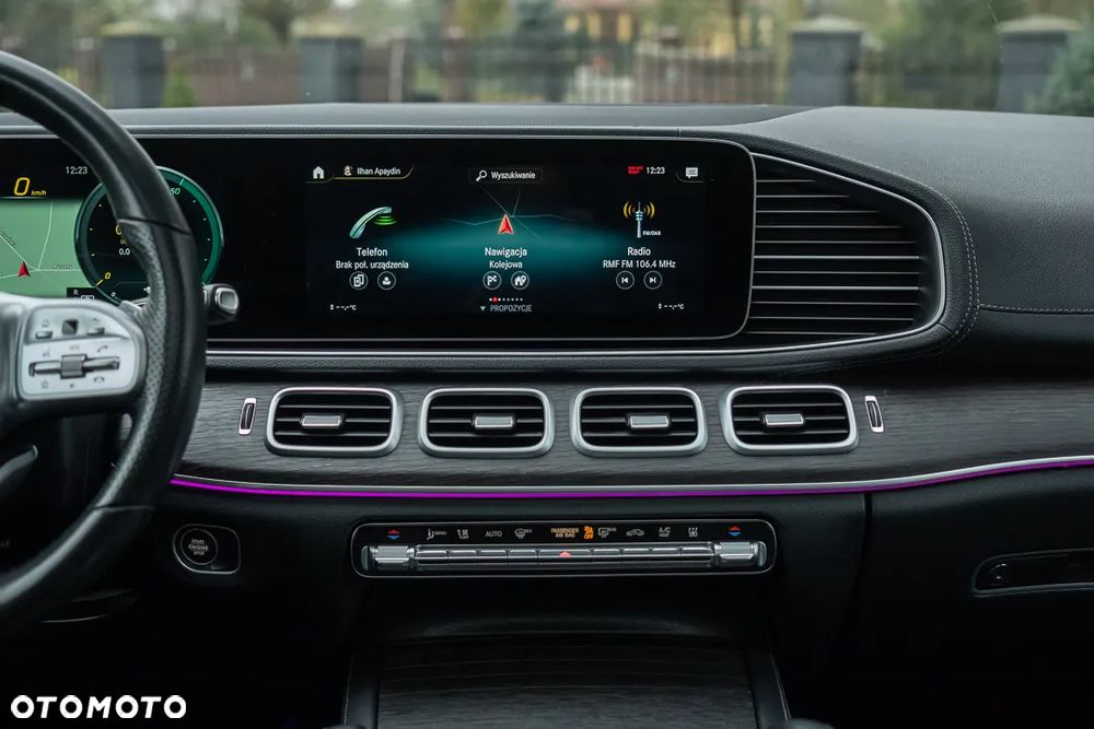 Mercedes-Benz GLE 350 e 4Matic 9G-TRONIC AMG Line - 33