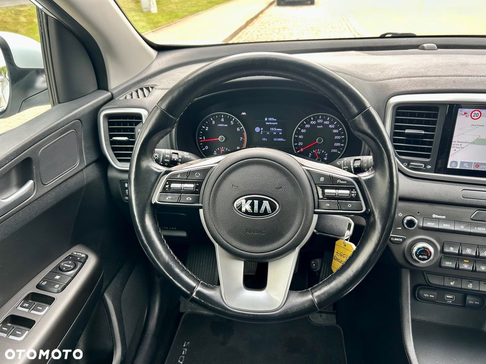 Kia Sportage 1.6 T-GDI 2WD VISION - 25
