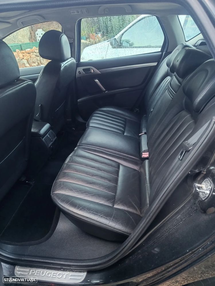 Peugeot 407 SW 1.6 HDi Executive FAP - 8