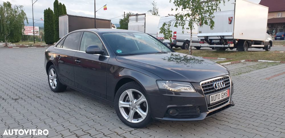 Audi A4 Limuzina 2.0 TDI DPF S line Sportpaket - 2