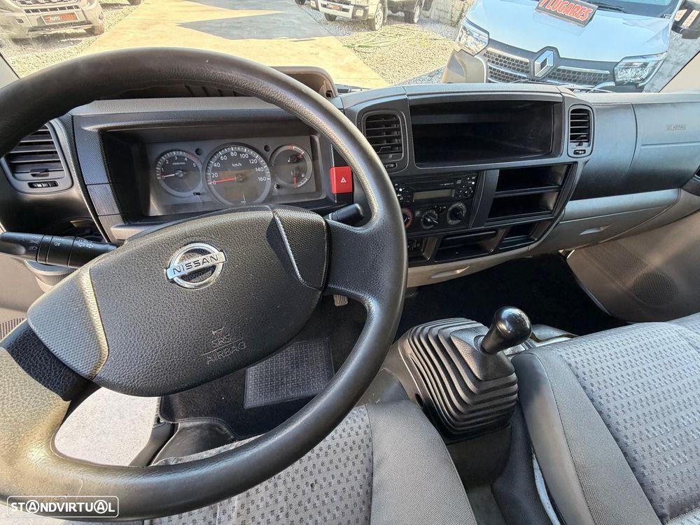 Nissan Cabstar Cabine Dupla - Basculante - 8