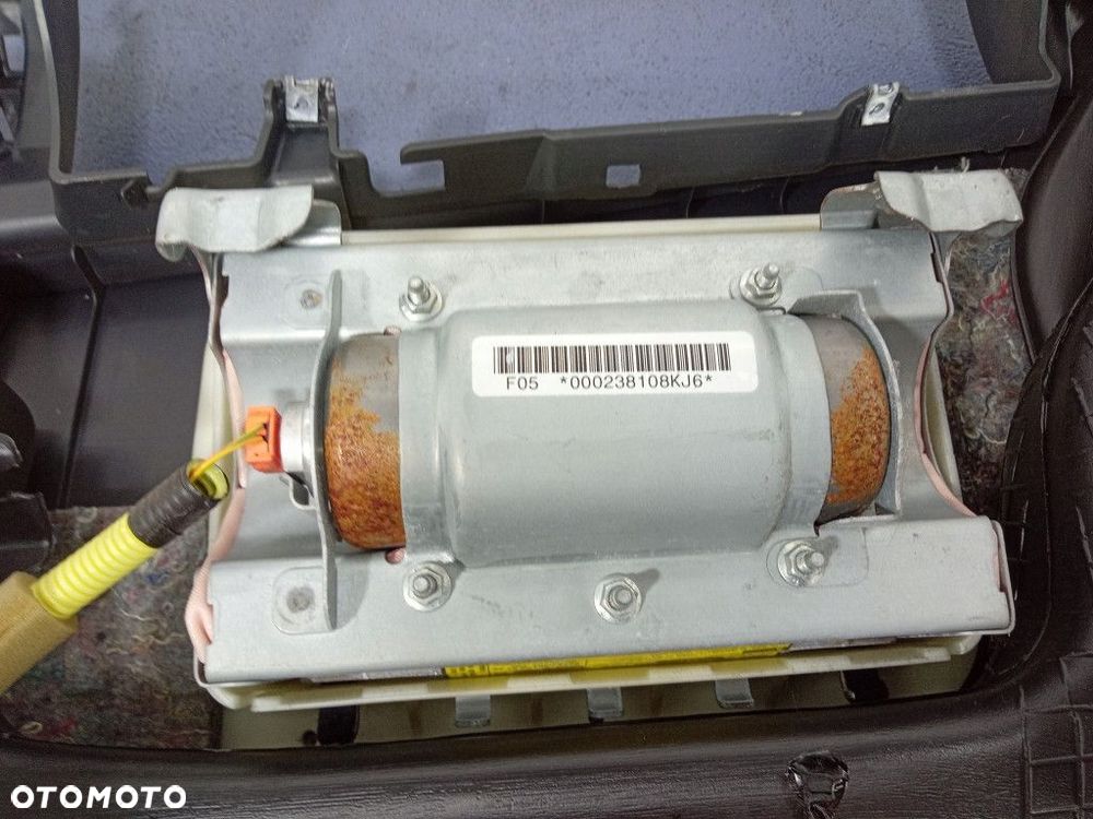 TOYOTA AURIS I E15 06- DESKA ROZDZIELCZA KONSOLA PODUSZKI PASY EU - 12