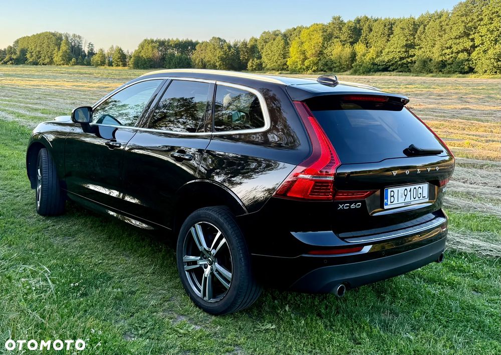 Volvo XC 60 T6 AWD Momentum - 3