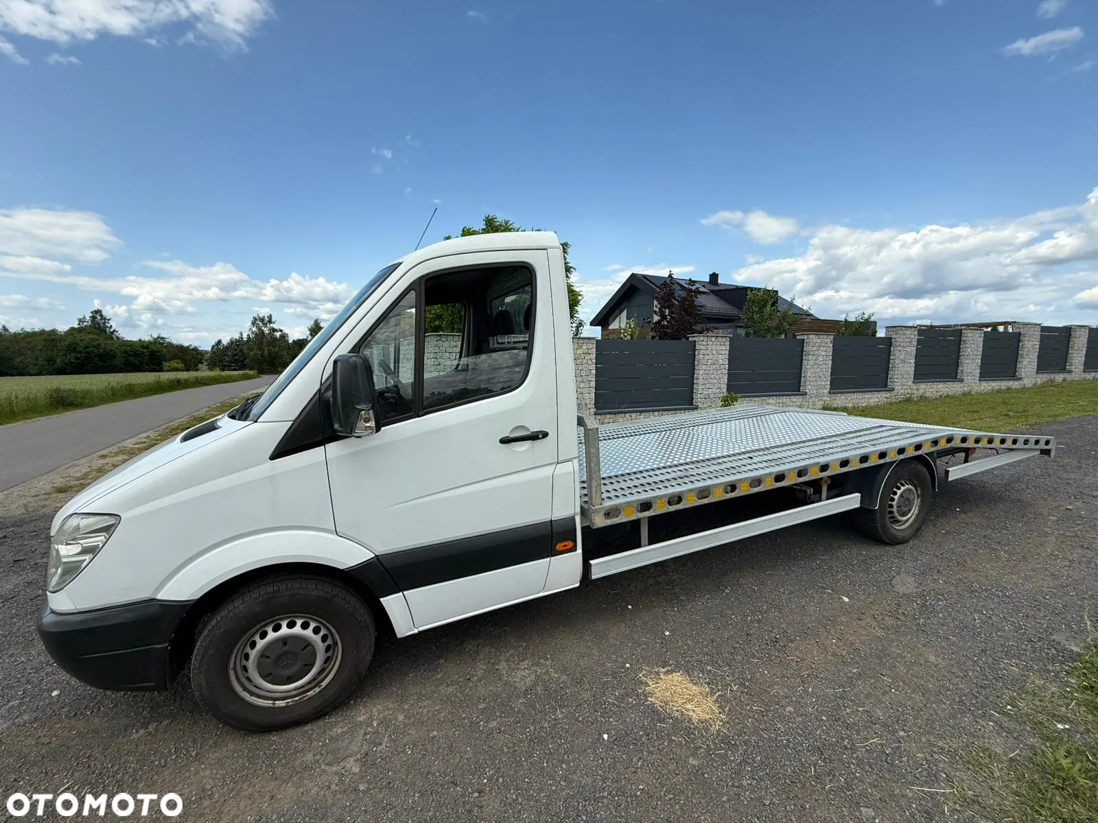Mercedes-Benz Sprinter - 3
