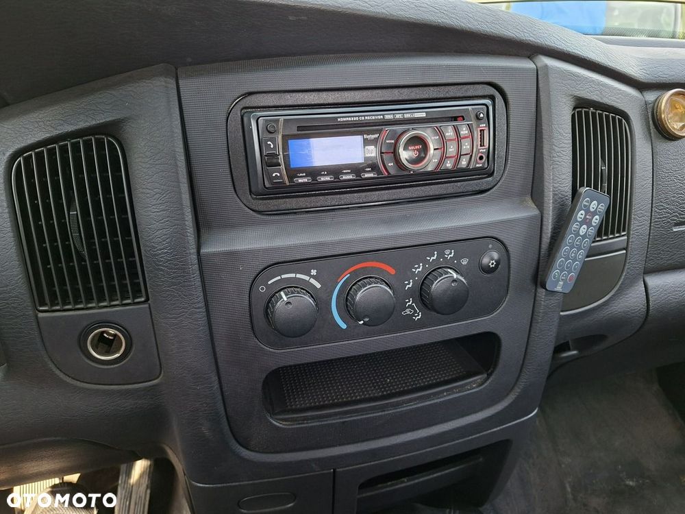 Dodge RAM - 14