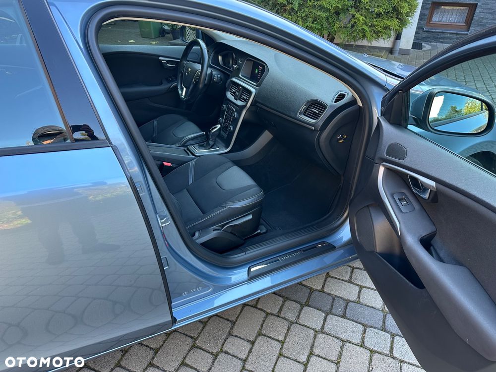 Volvo V40 D3 Drive-E Momentum - 15