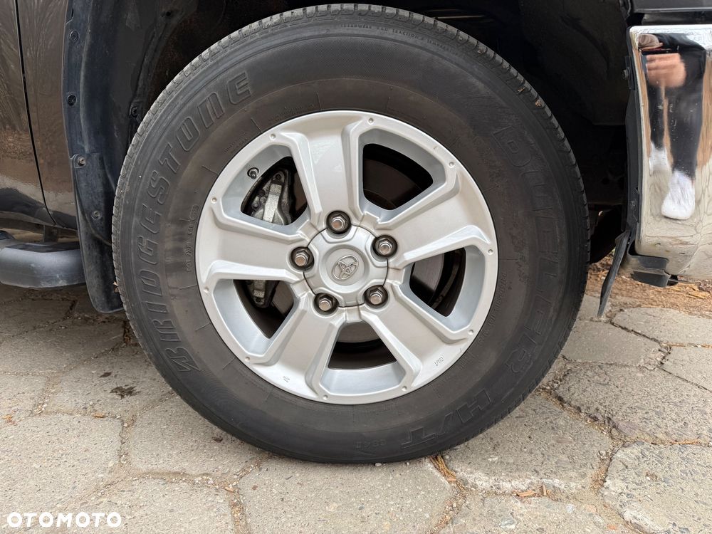 Toyota Tundra - 11