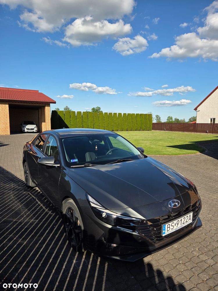 Hyundai Elantra 1.6 Executive - 2