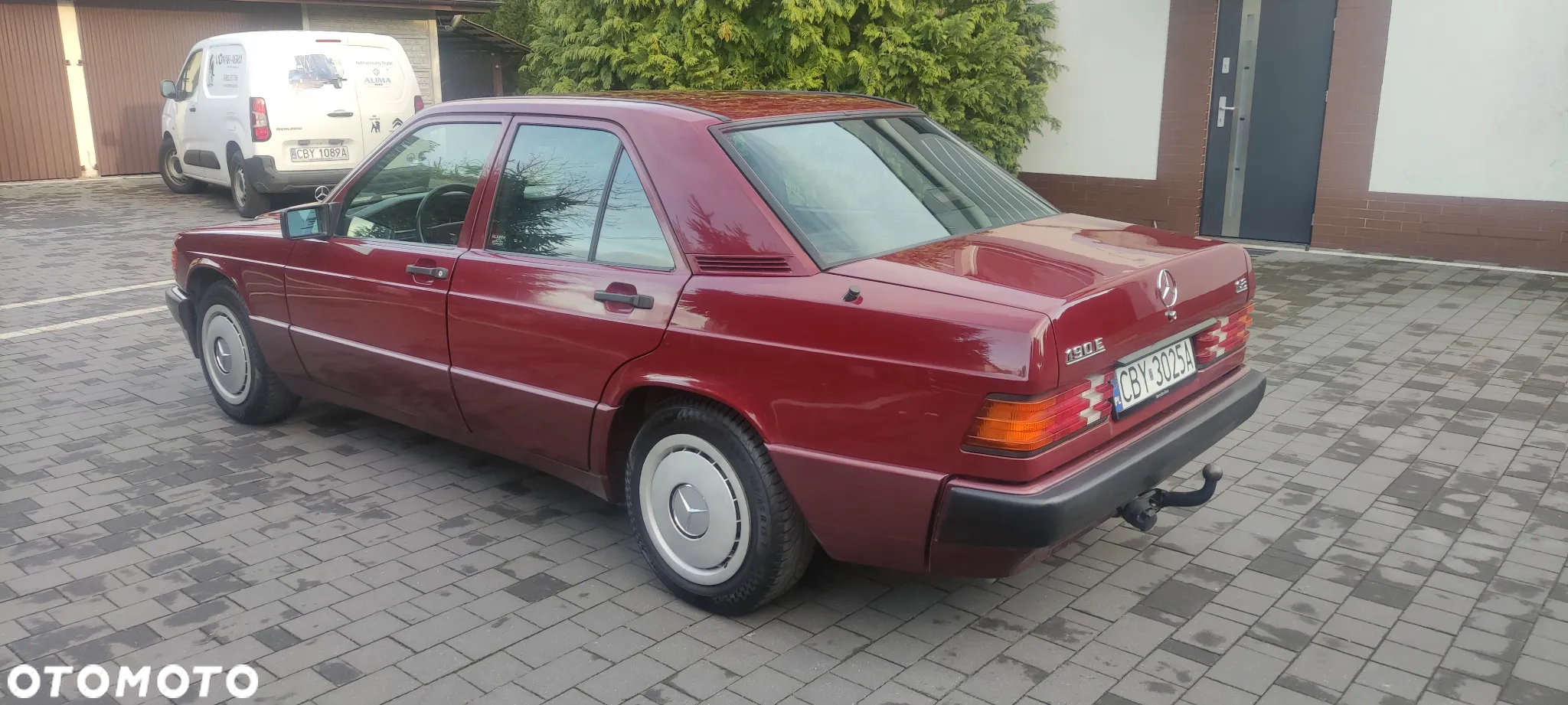 Mercedes-Benz W201 (190) - 6