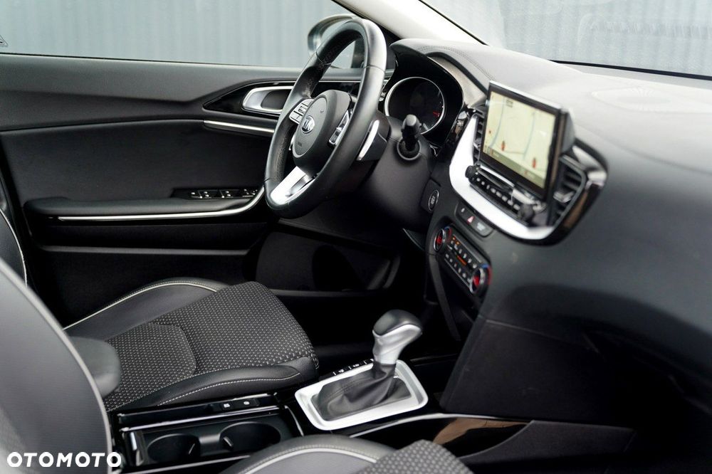 Kia XCeed - 21