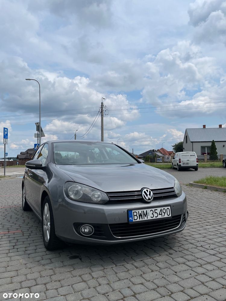 Volkswagen Golf 2.0 TDI Highline - 4