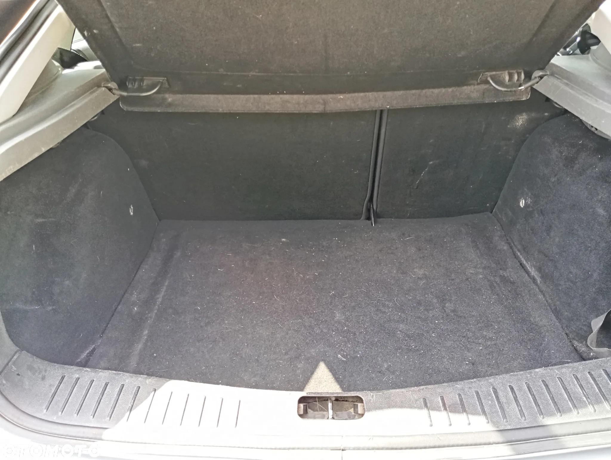 Ford Focus 1.6 Gold X - 19