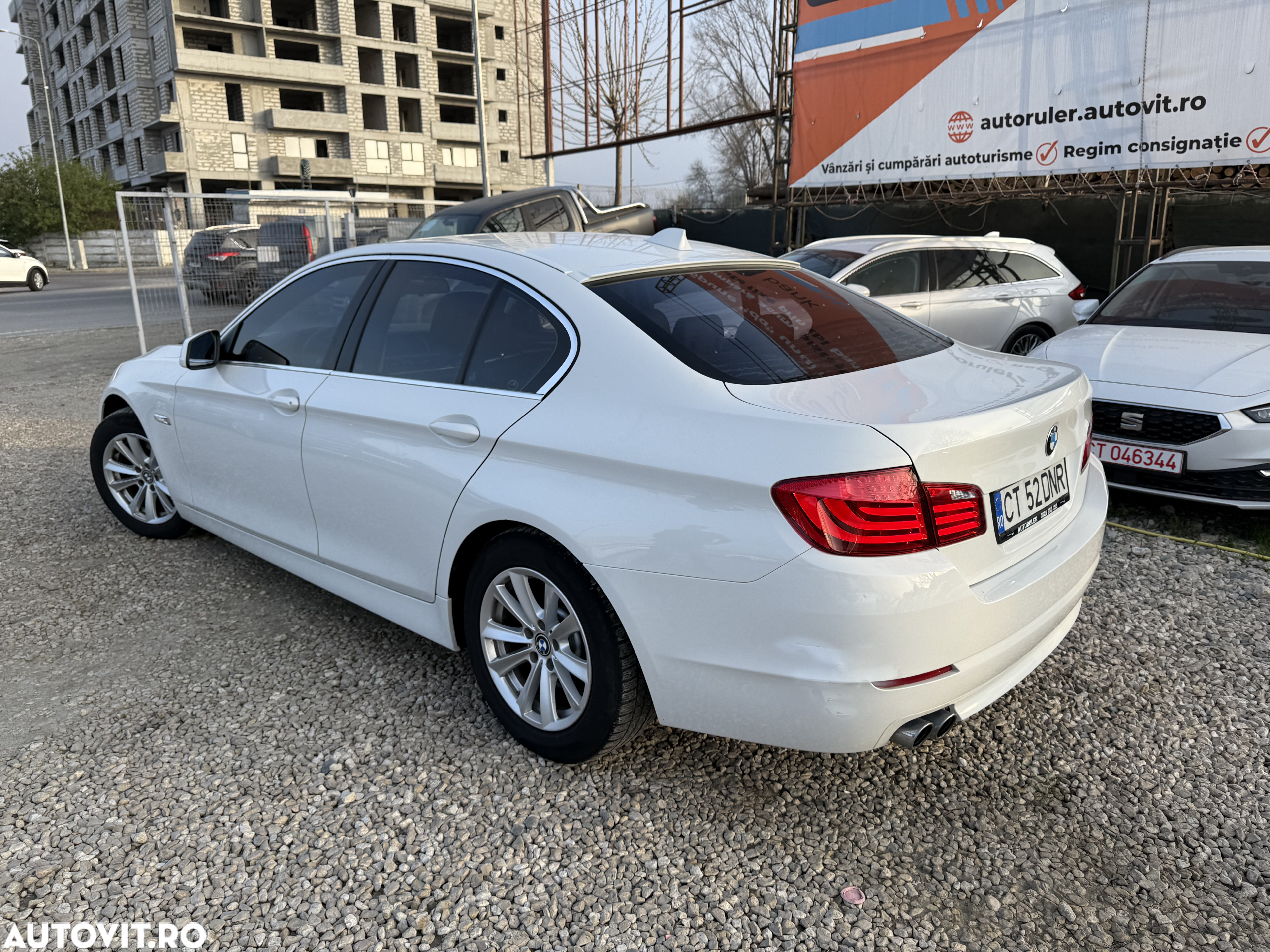 BMW Seria 5 520d Aut. BluePerformance - 4