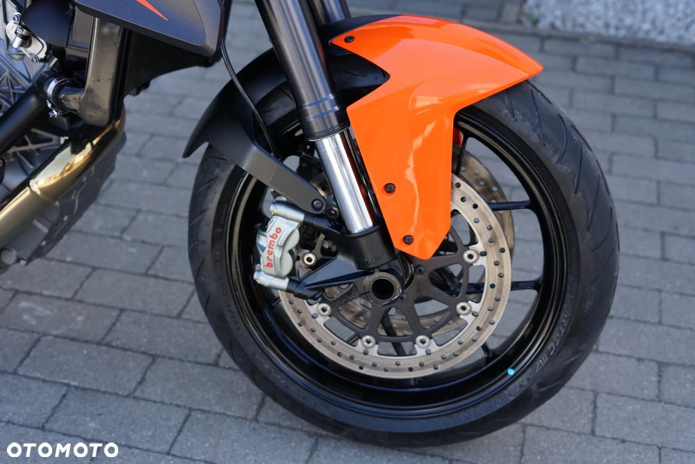 KTM Super Duke - 14