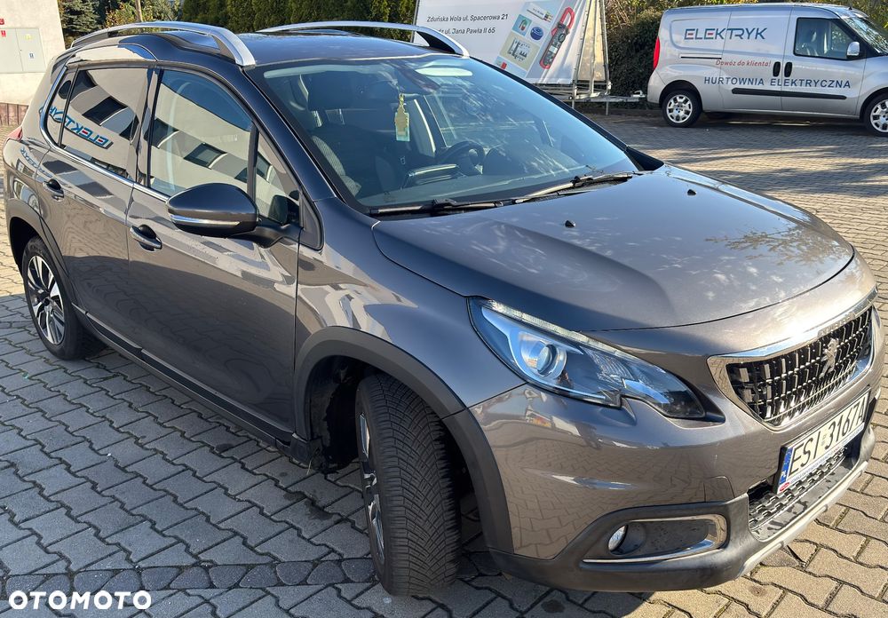 Peugeot 2008 1.2 Pure Tech GPF Allure S&S - 3