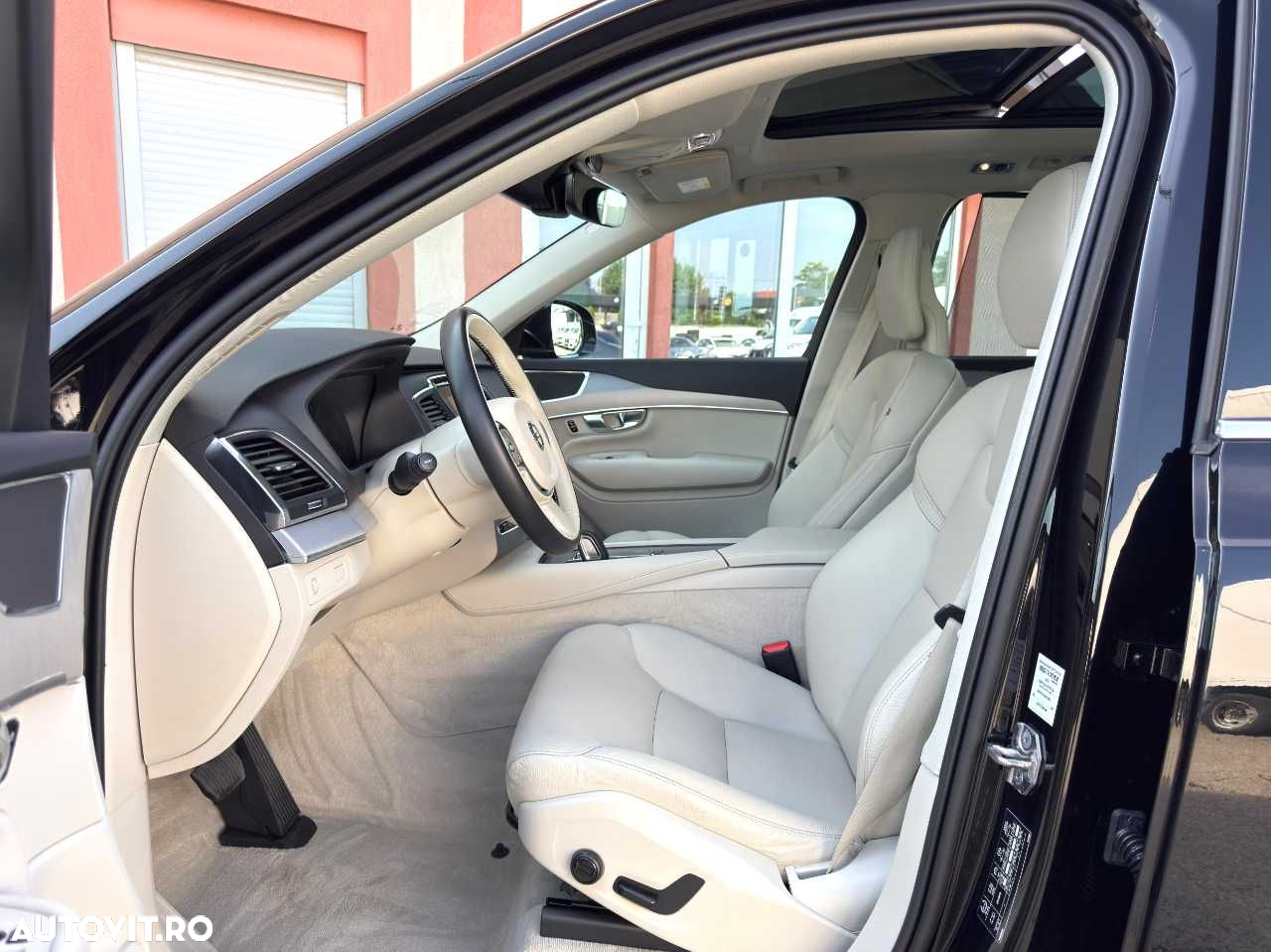 Volvo XC 90 - 14