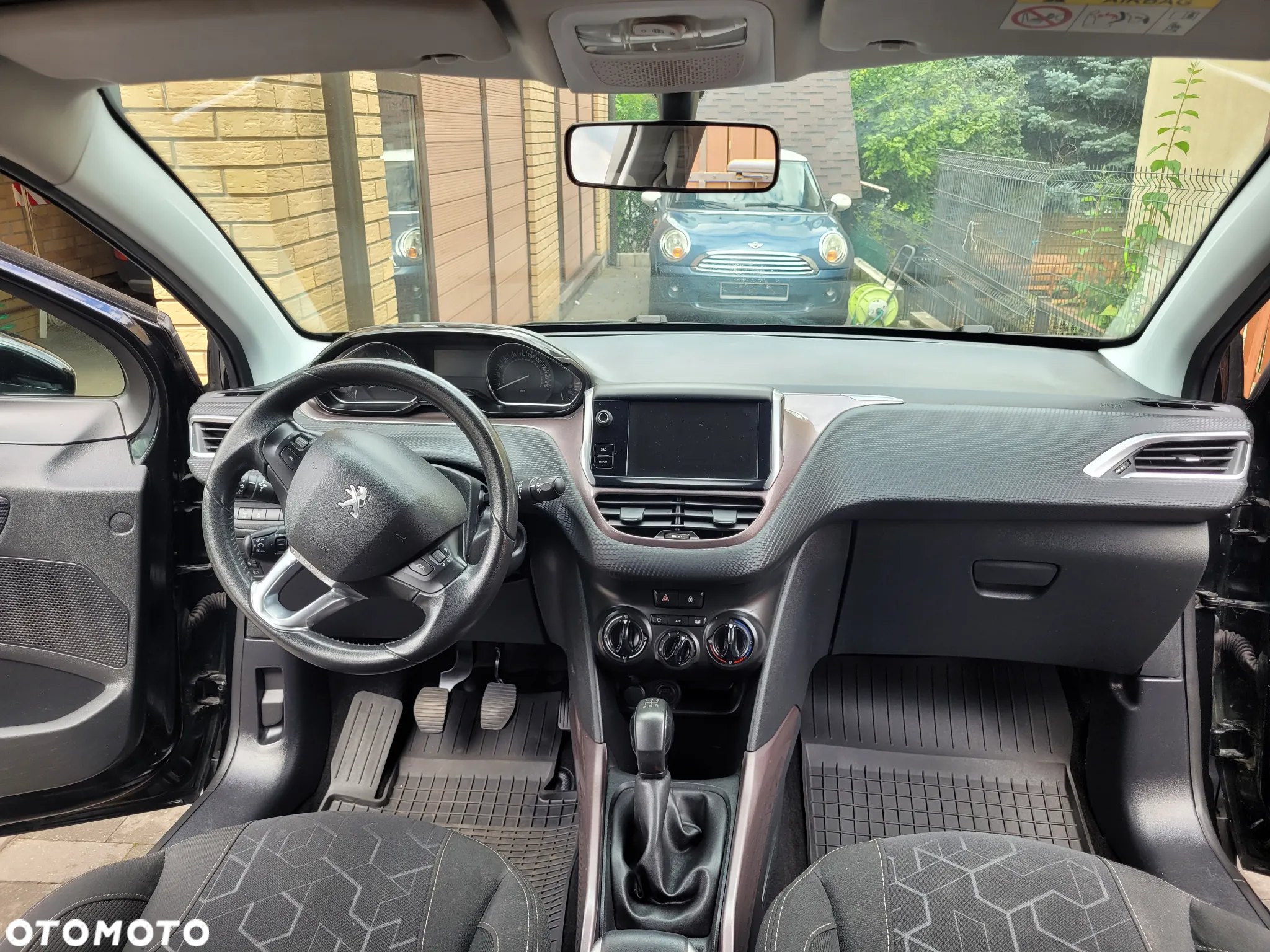 Peugeot 2008 PureTech 82 Access - 10