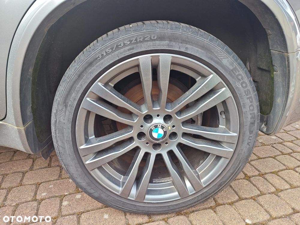 BMW X5 4.0d xDrive - 17