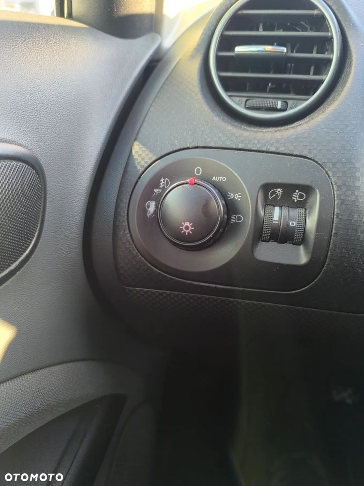 Seat Altea XL 1.6 Stylance - 3