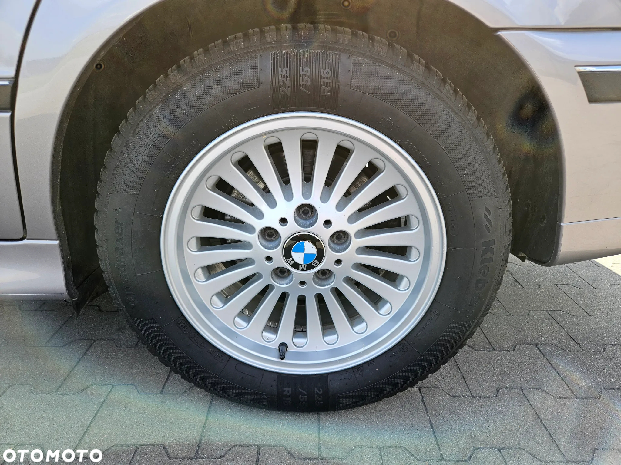 BMW Seria 5 520i - 12
