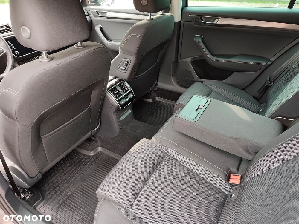 Skoda Superb 1.4 TSI Plug-In Hybrid Style DSG - 25