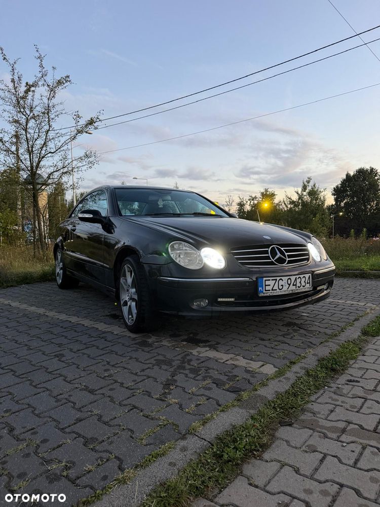 Mercedes-Benz CLK - 5