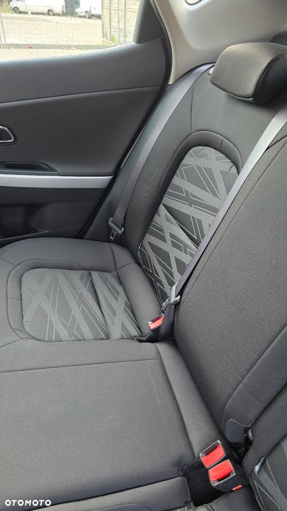 Kia Ceed 1.4 CVVT Dream-Team Edition - 11