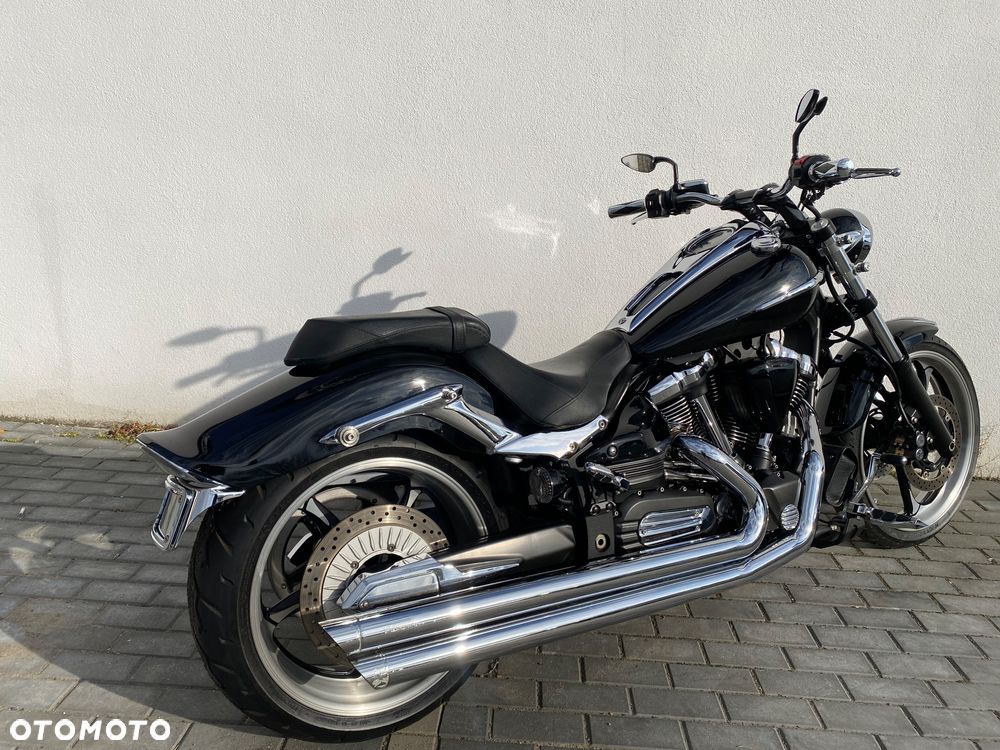 Yamaha Raider - 4