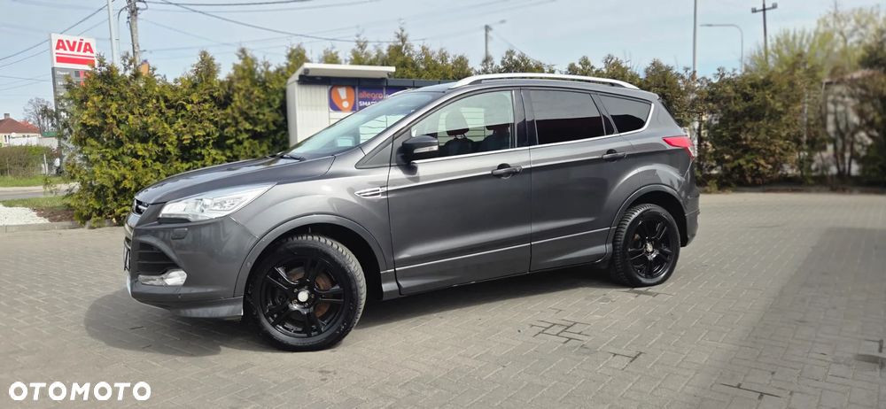 Ford Kuga 2.0 TDCi 2x4 Titanium - 5