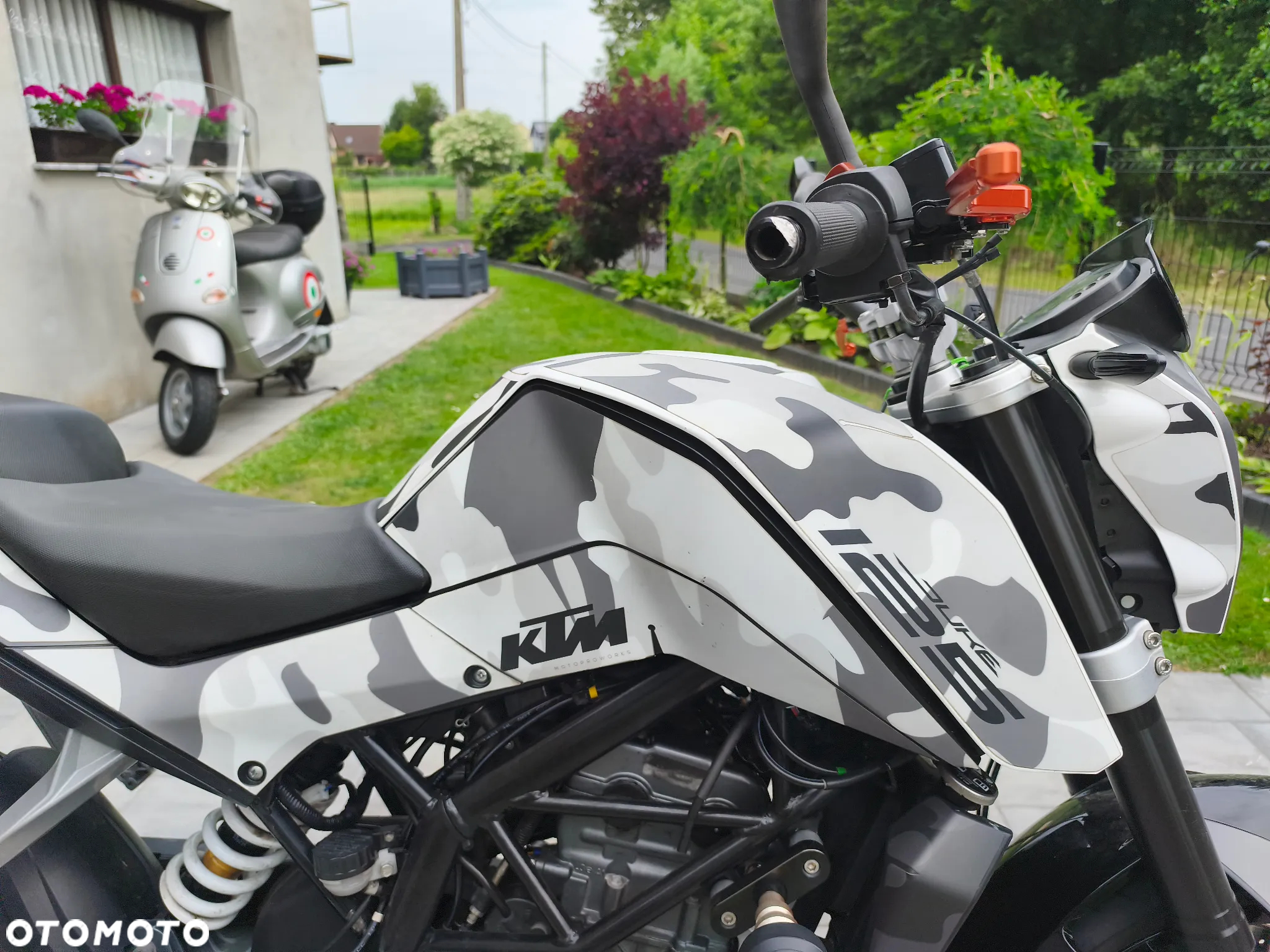 KTM Duke - 19