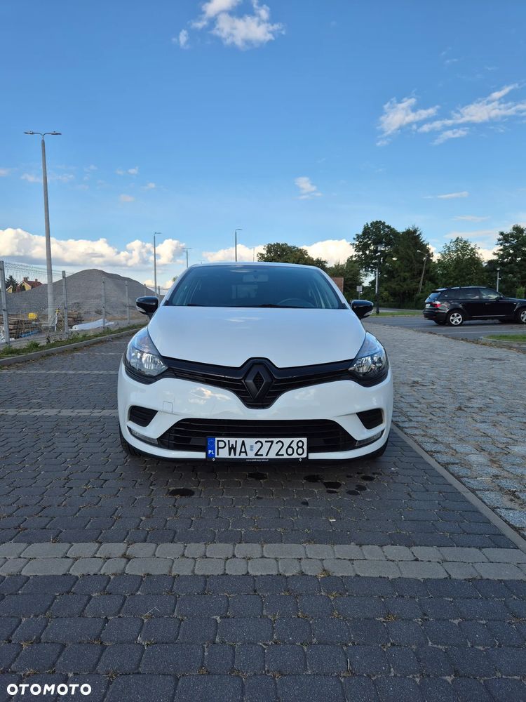 Renault Clio - 2
