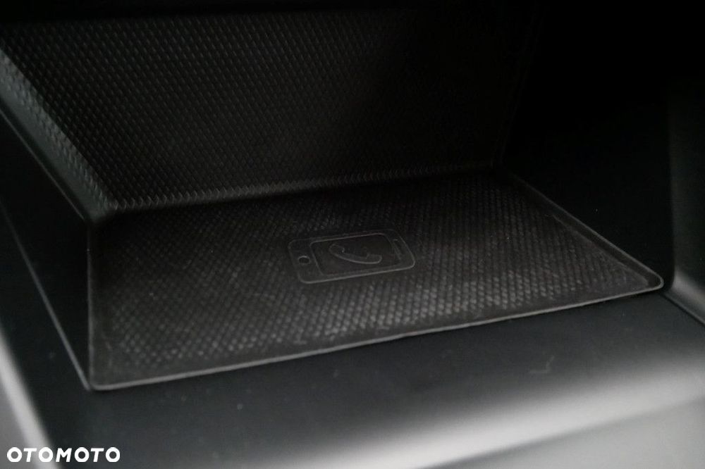 Volkswagen Golf - 19