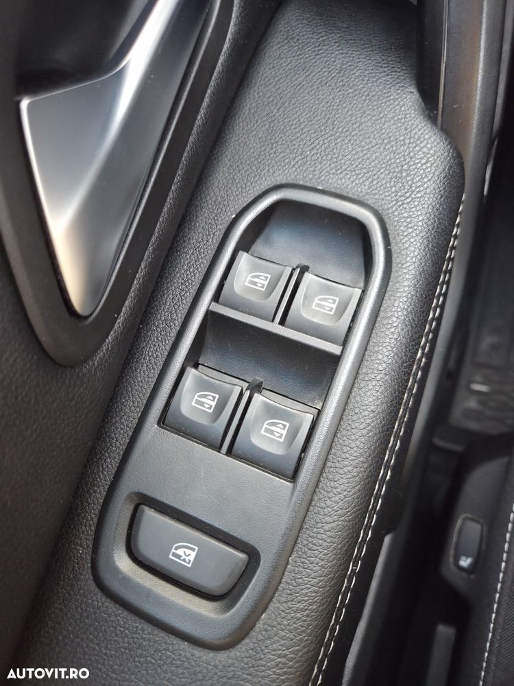 Dacia Duster Blue dCi 115 Comfort - 6